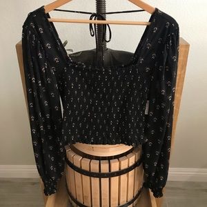 NWT Free People large black printed puff sleeve smocked crop top